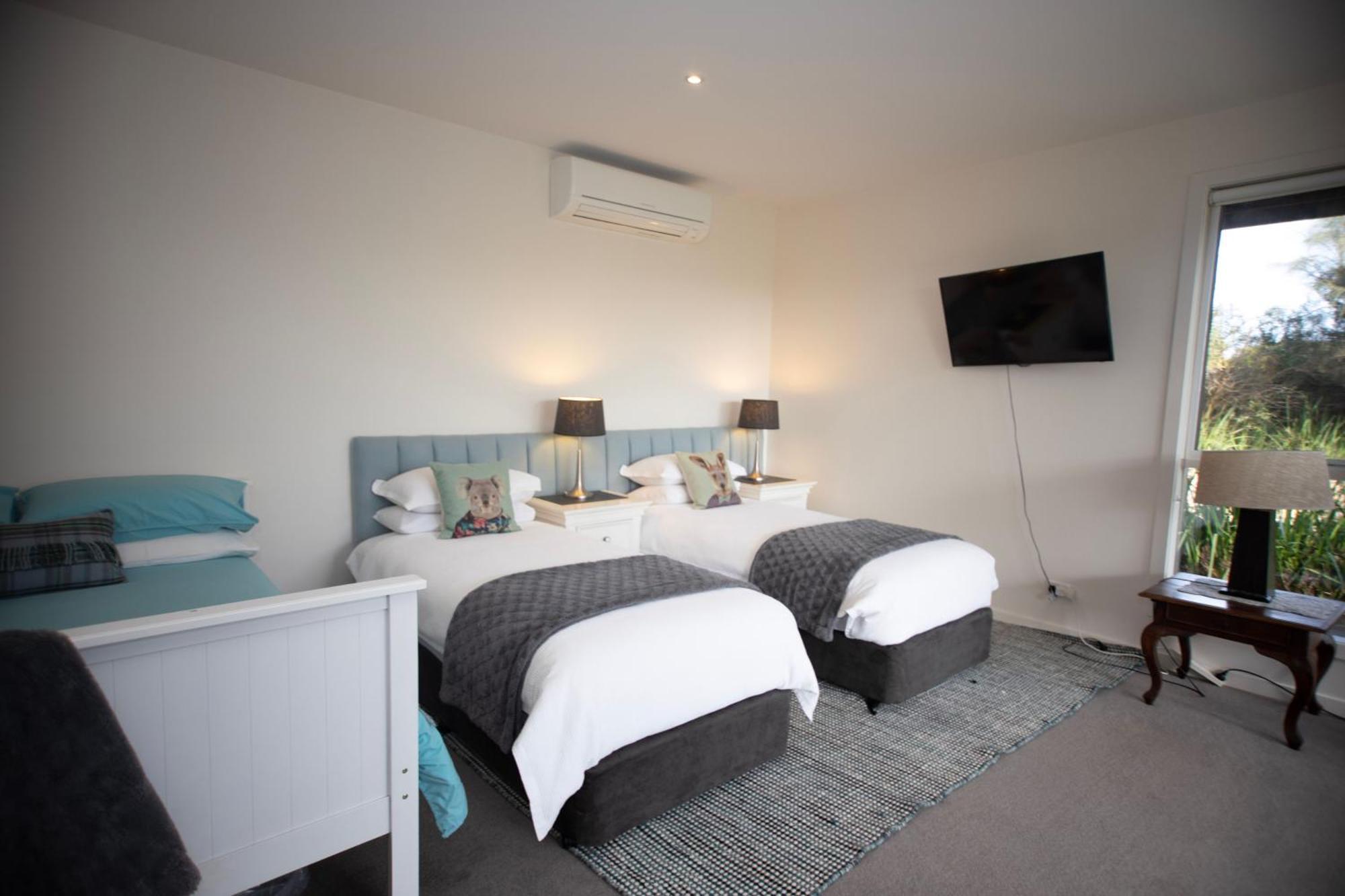 12 Apostles Accommodation Anchors Beach House With Sea Views Port Campbell Exterior foto